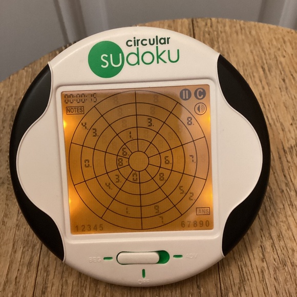 Techno Source 2006 Circular Sudoku Electronic Handheld Game - Picture 4 of 8